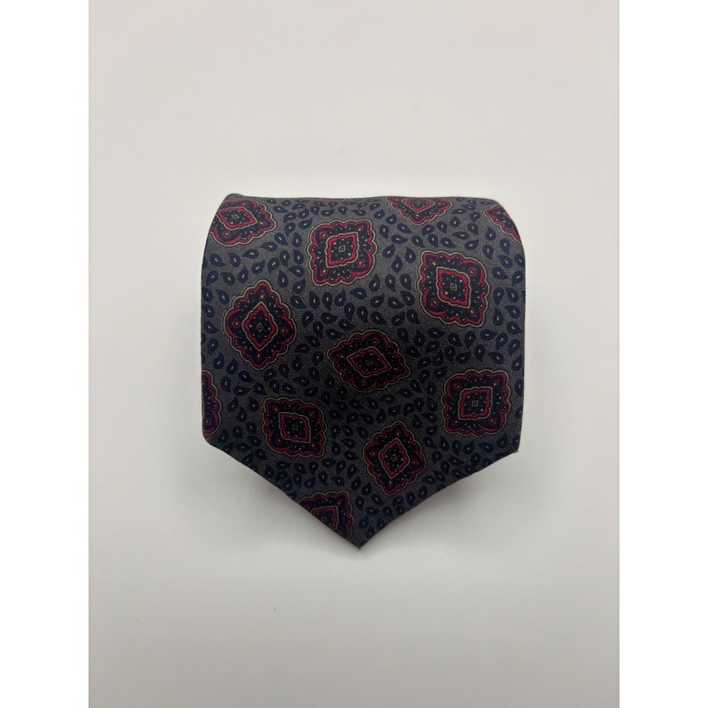 Isaco Mens Silk Tie Grey Red Geometric Medallion Made in Italy Classic Formal